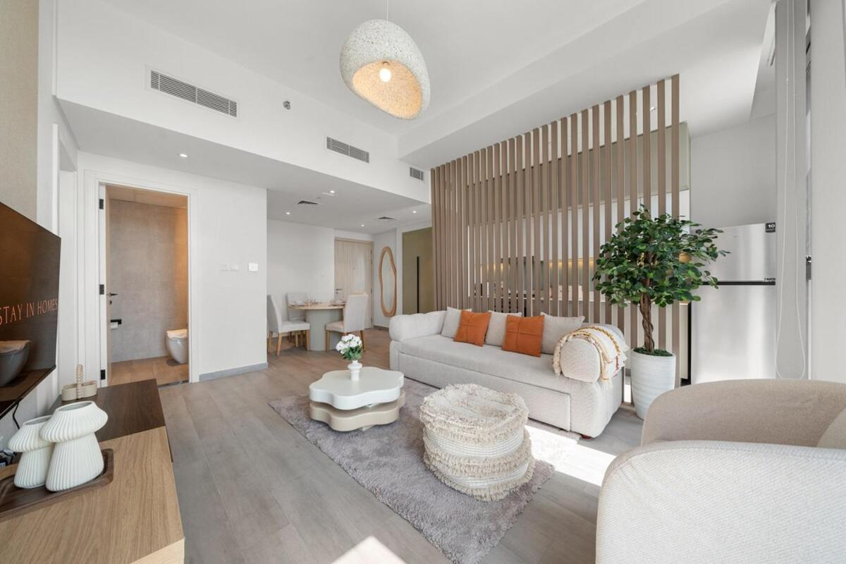 Apartamento 1bed In Noor 1 - Midtown By Stayinhomes - Pool - Padel - Tennis Dubái
