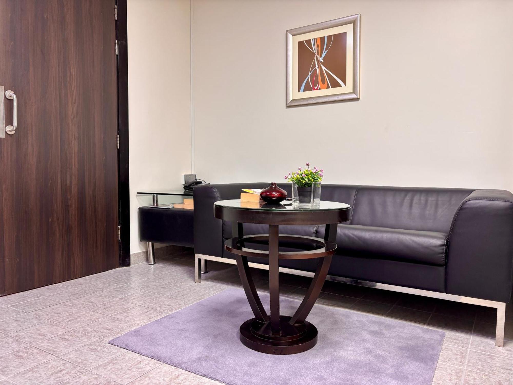 Time Grand Plaza Hotel, Airport Hotel 4*
