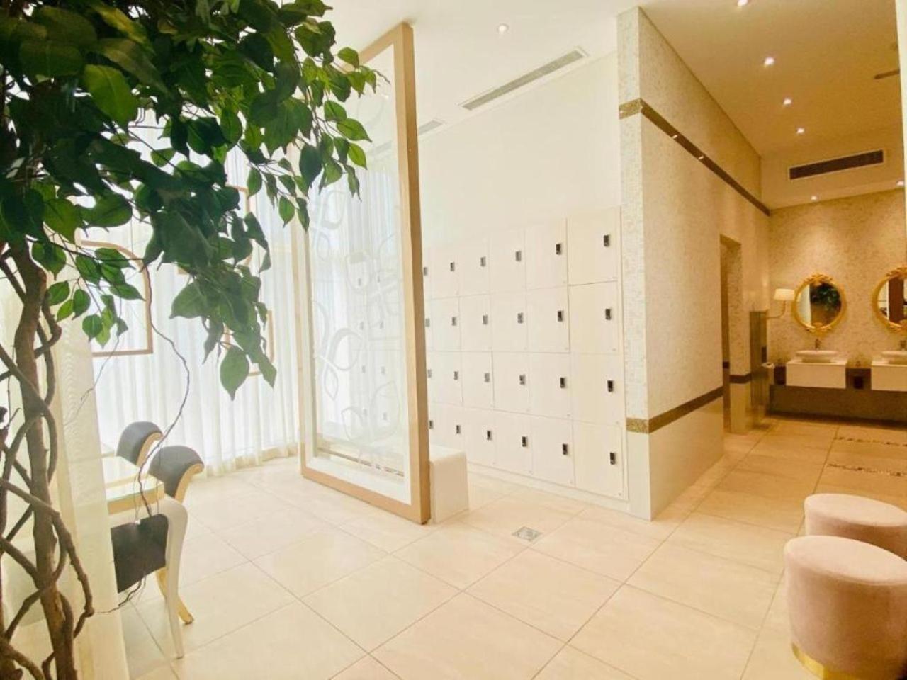 High End Luxury With Full Palm Jumeirah View