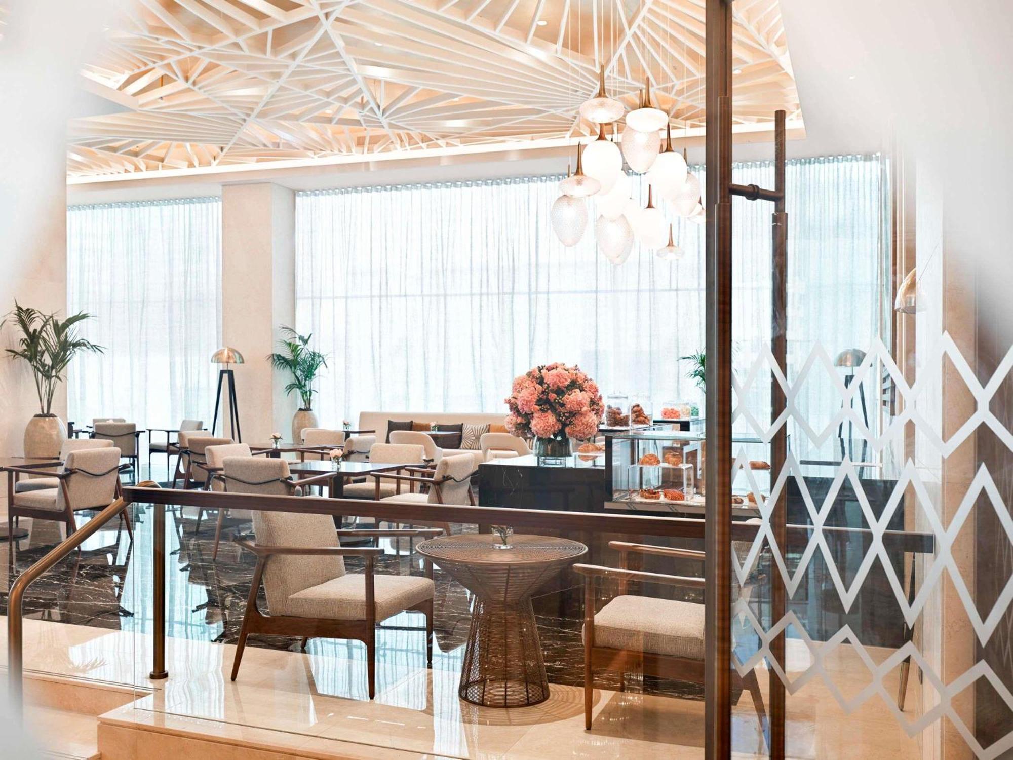 Sofitel The Obelisk Hotel