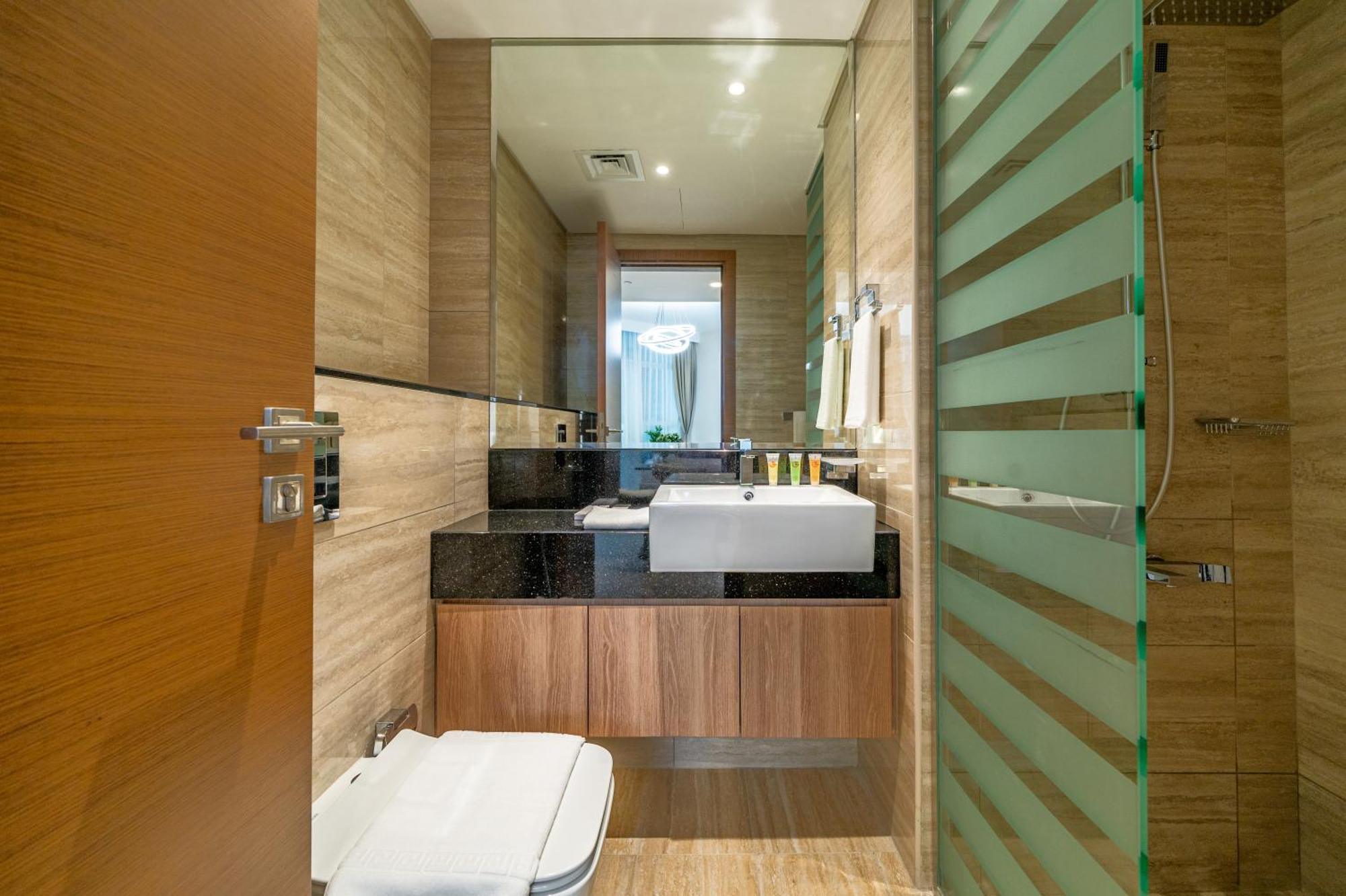 Apartment Missoni-branded In Urban Oasis