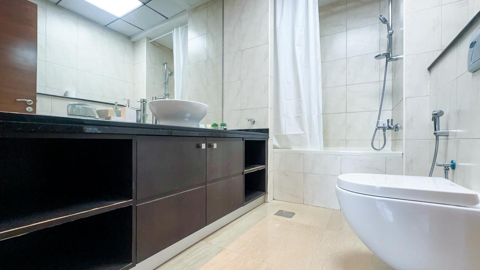 Apartament Luton - The Marina Torch - Sea View - 64ab07
