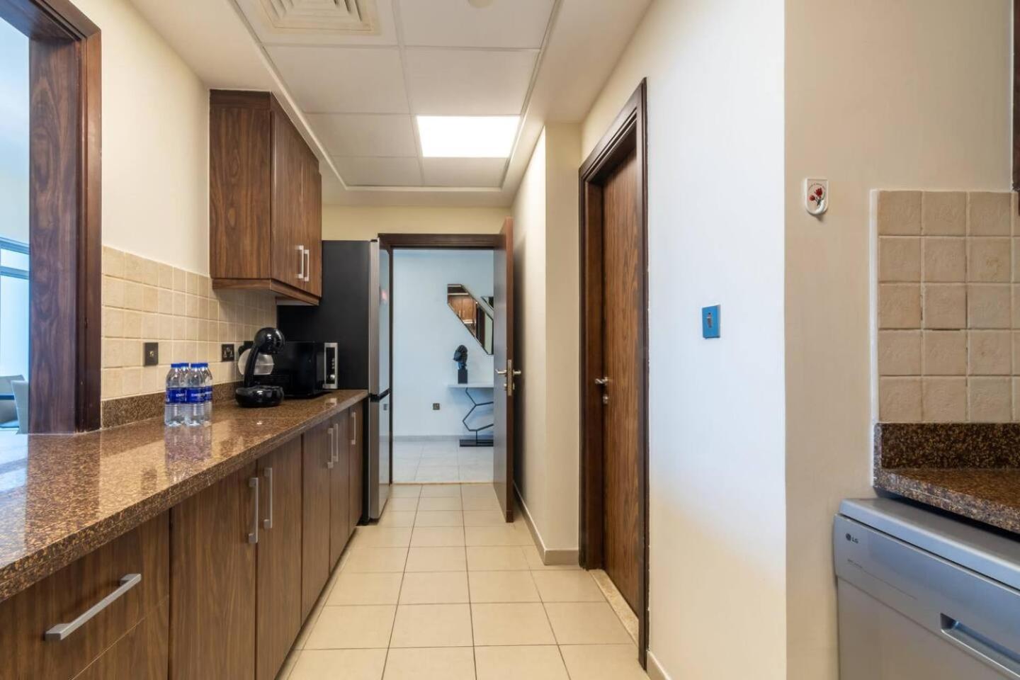Scenic 2 Bedroom - Downtown Business Bay Appartamento *