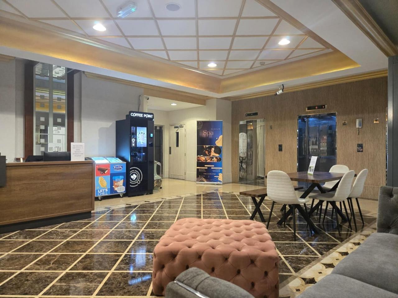 Al Raya Lägenhetshotell 3*