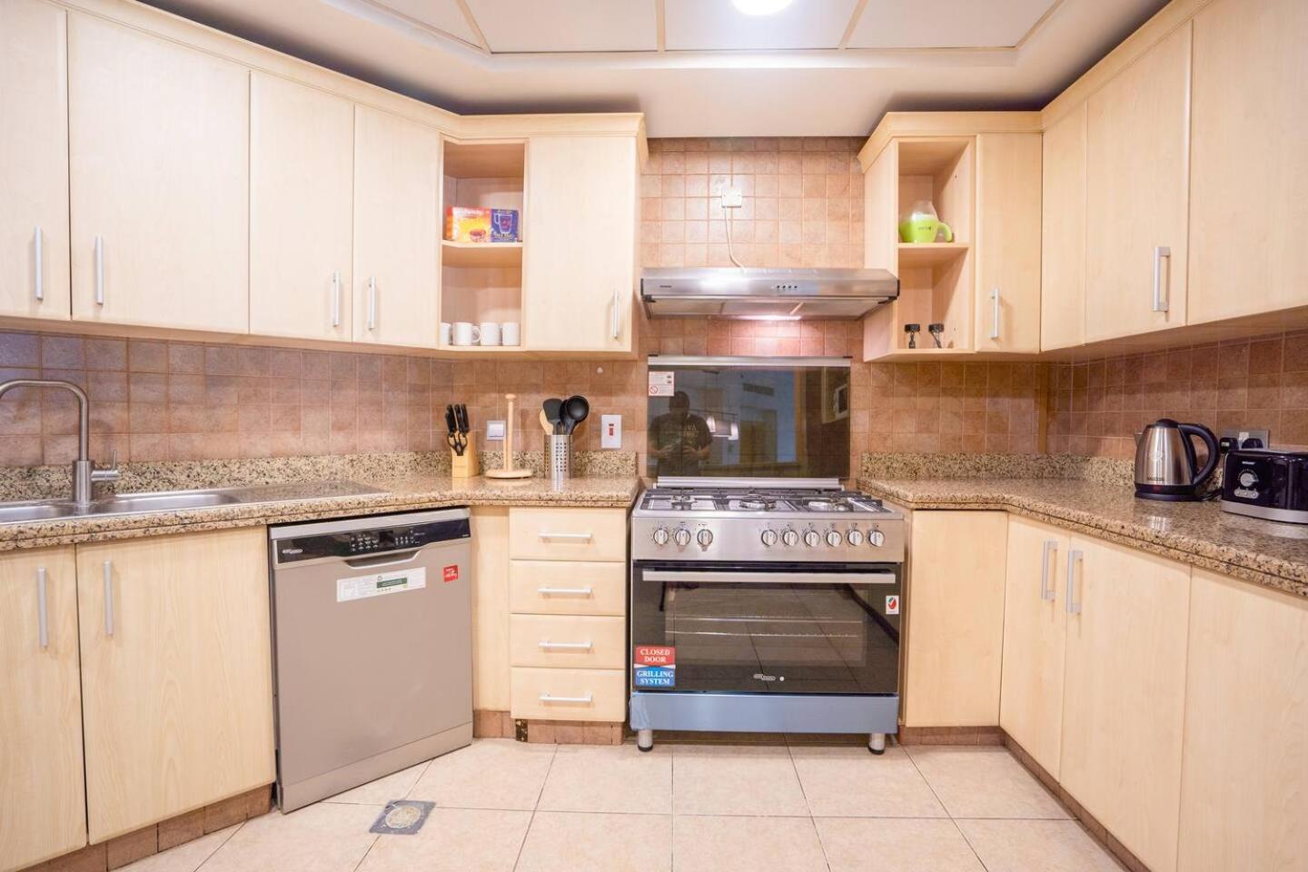 Apartment The Palm Luxury 4-Br Beach Club Access Dubai