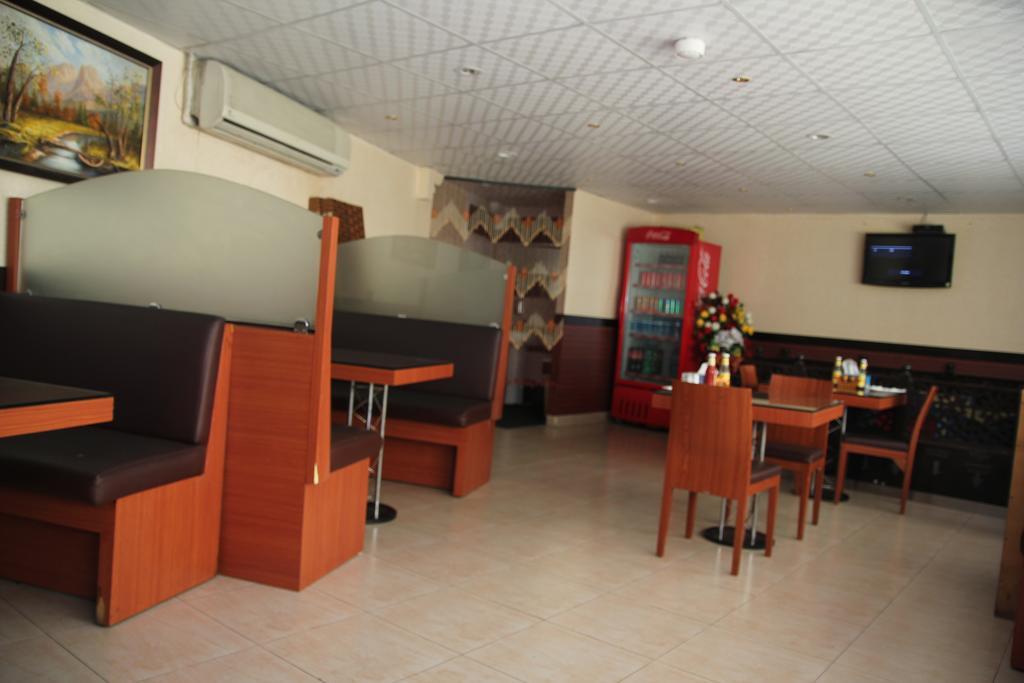 Hafez - Al Ras Metro Station Hotel