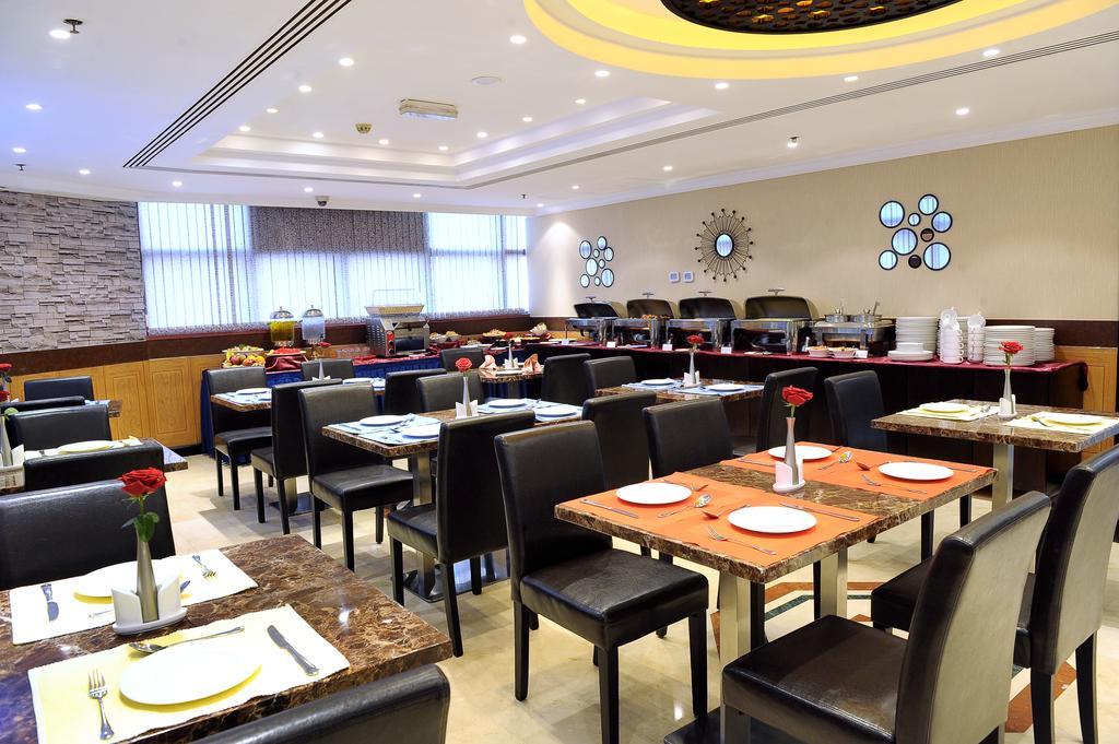 Signature Al Riqqa Hotel 3*