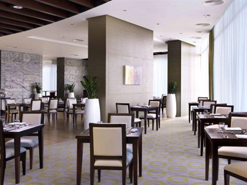 Hotel Millennium Downtown Dubái