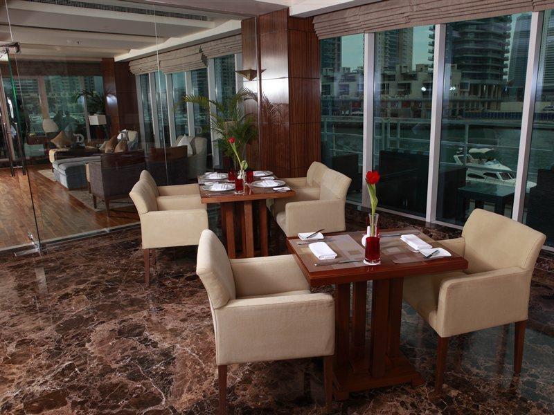 Hotel de apartamente Dusit Marina 4*