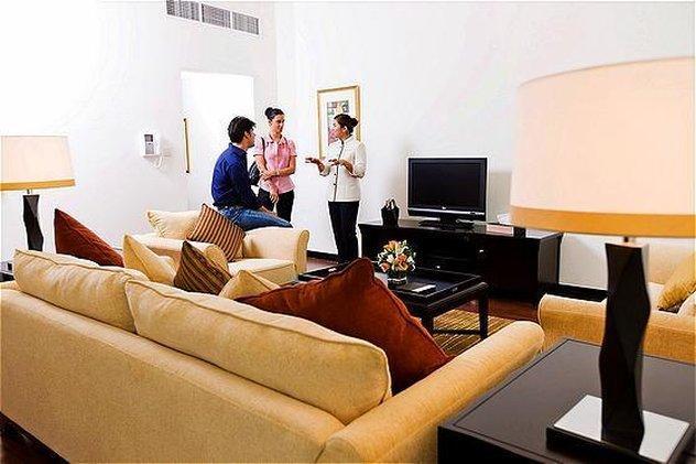 Lakes Serviced Hotel 5*