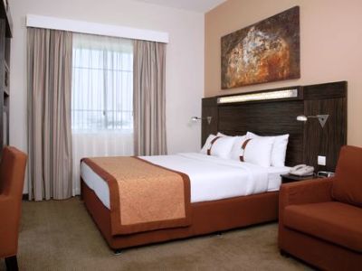 Express Jumeirah, An Ihg Hotel Dubai