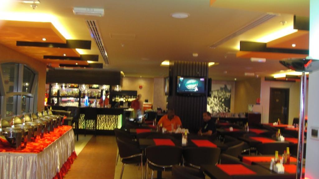 Hotel Sandras 3*