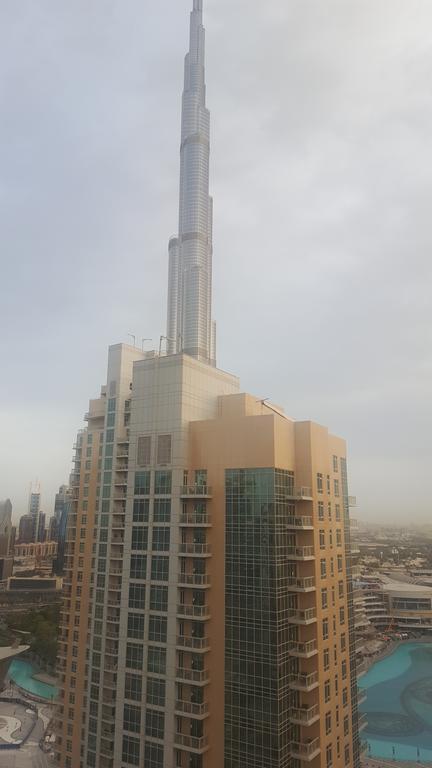 Downtown With Fountain And Burj Khalifa View Apartamento