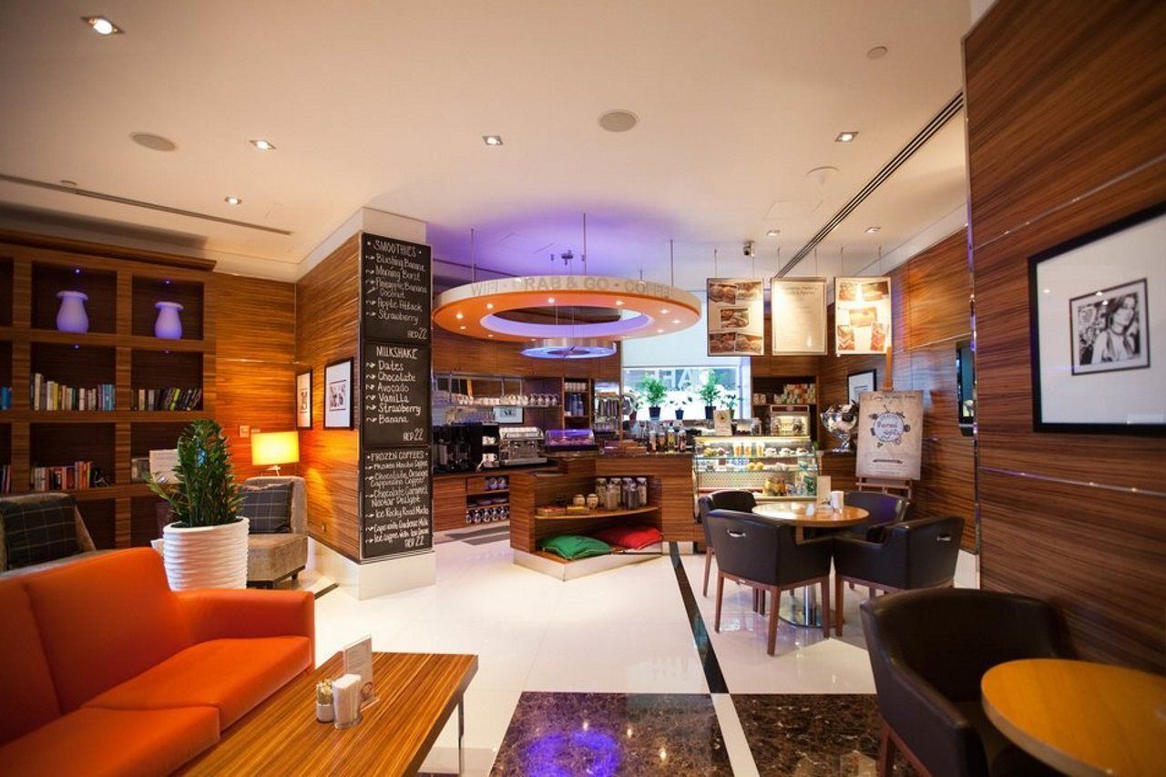 Four Points By Sheraton Bur Hotel 4*