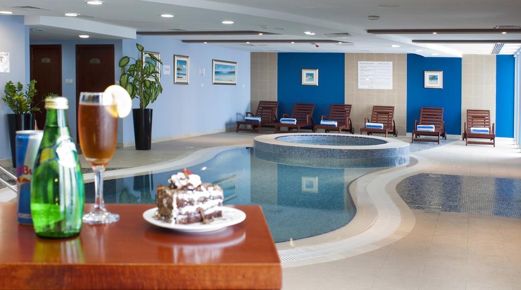 Boutique 7 And 4* Dubai