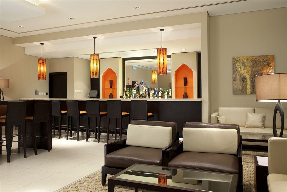 Hotel Express Jumeirah, An Ihg 2*