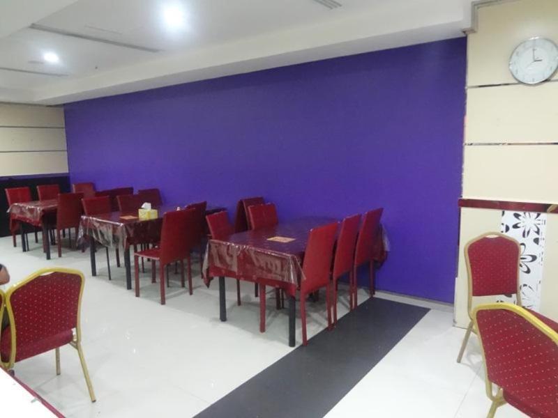 Hotel Golden Square Dubái