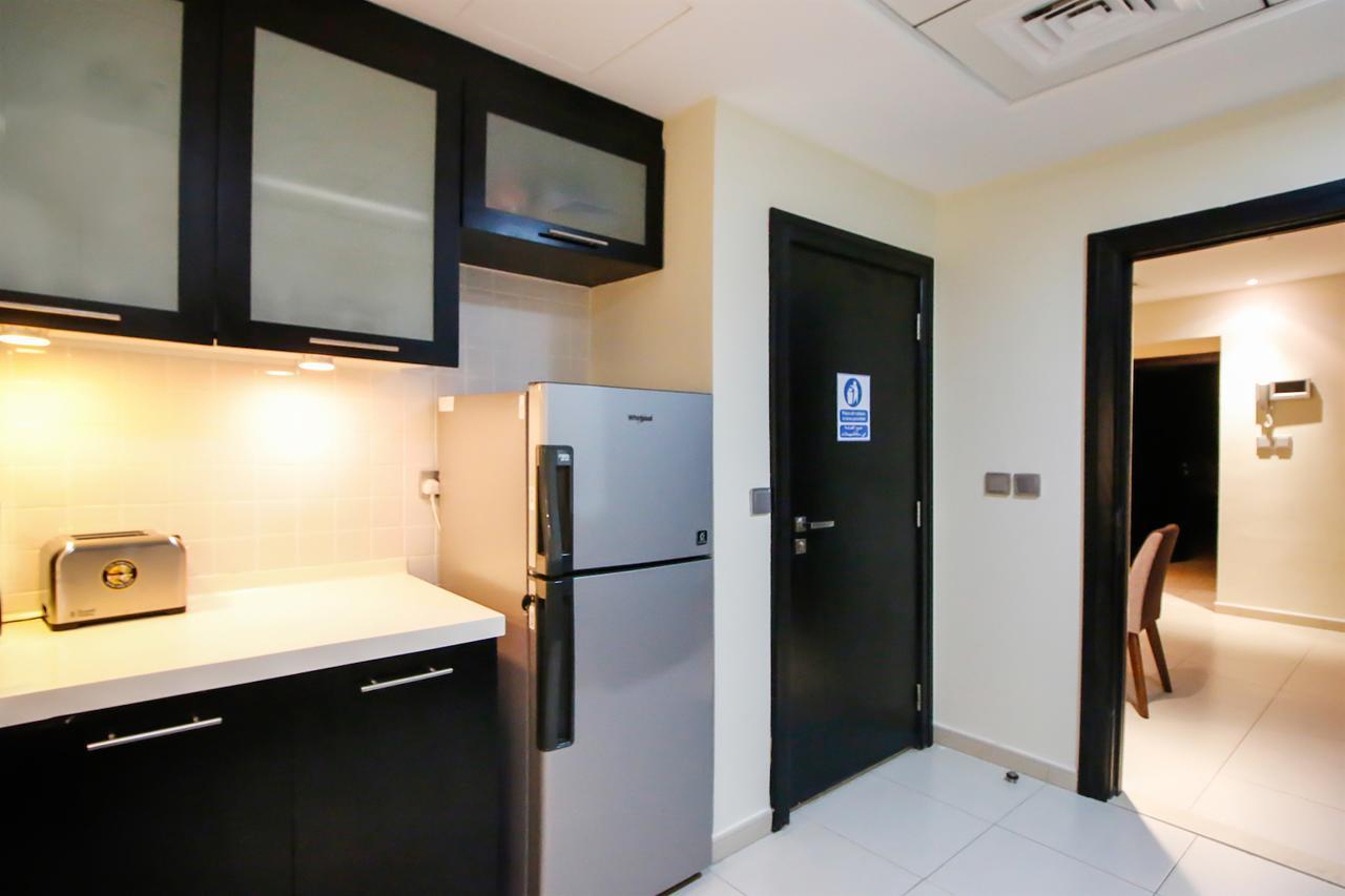 Apartment Rh- Skyview Tower, Marina, Spacious 1br *