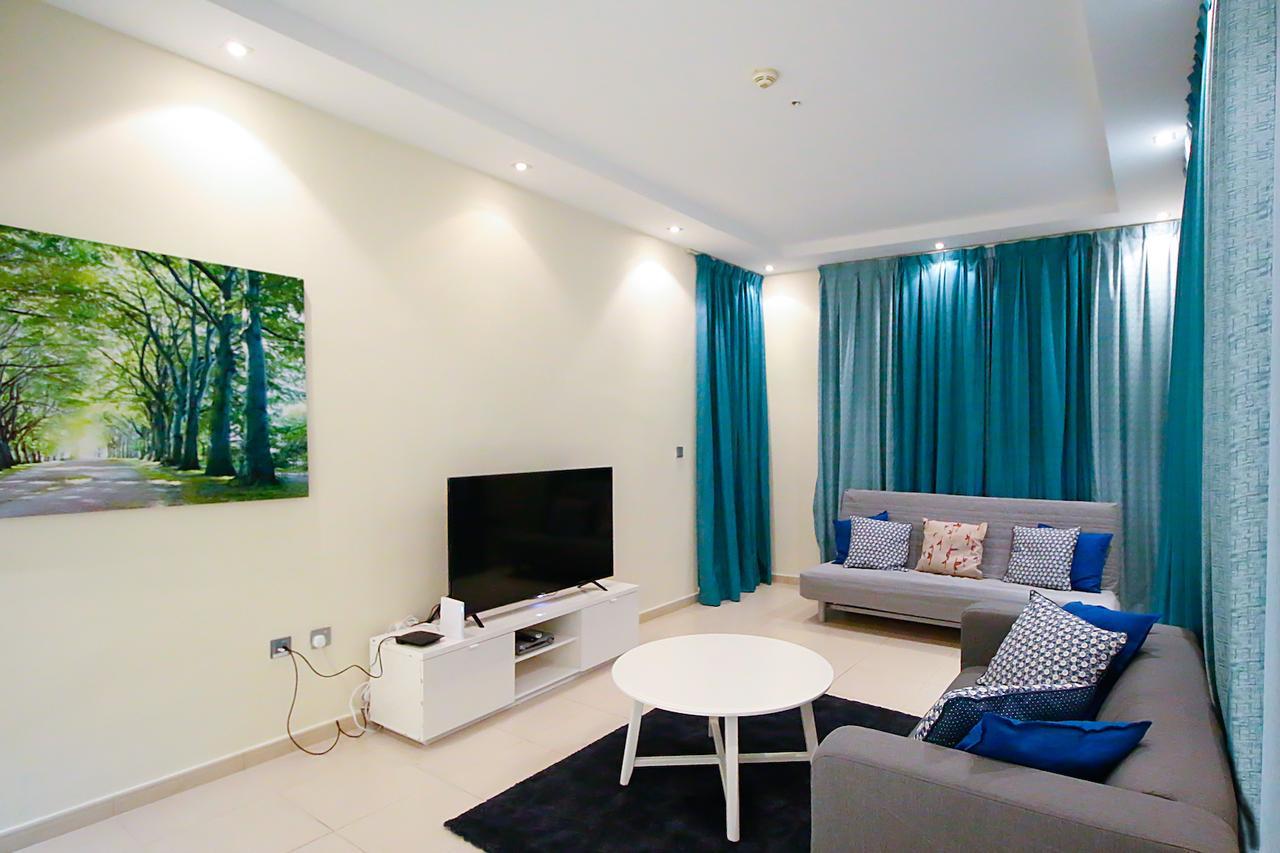Rh- Skyview Tower, Marina, Spacious 1br *