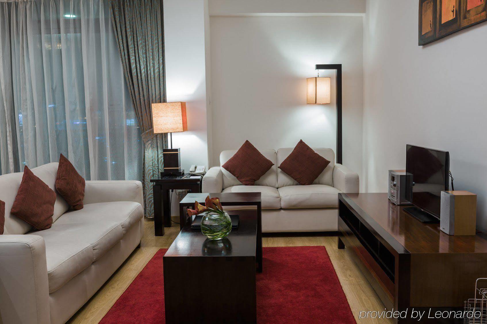 Park Dubai, An Edge By Rotana Hotel de apartamente 4*
