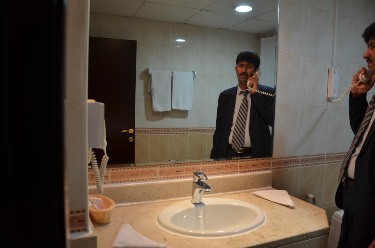 Ewan Hotel 2*