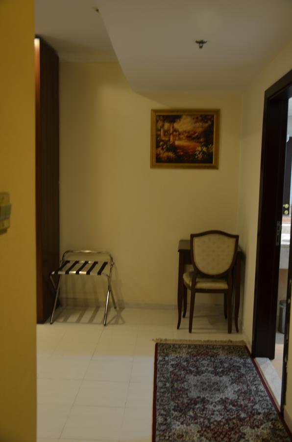 Ewan Hotel