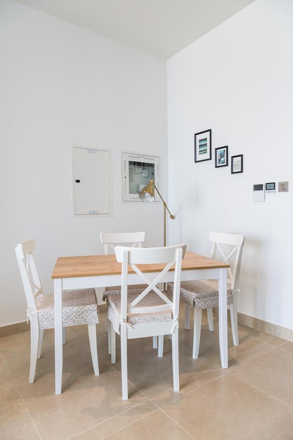 Higuests - Marina Gate Appartement