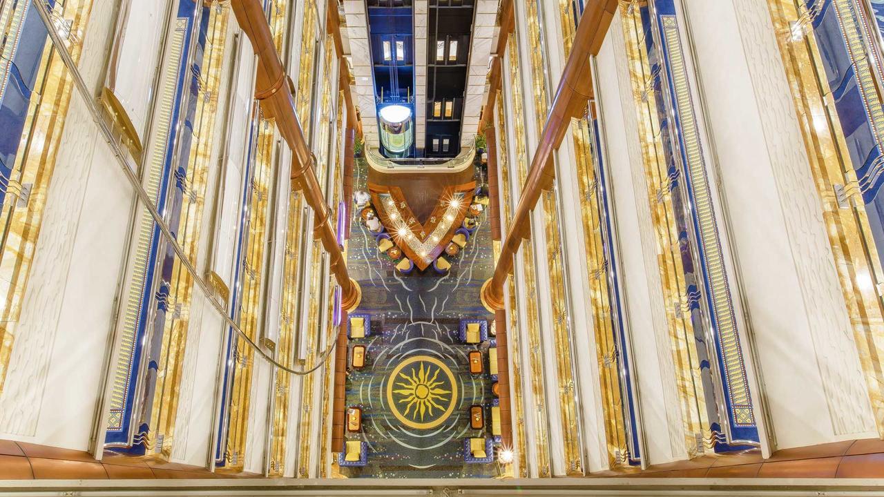 Grand Excelsior - Bur Hotell 4*
