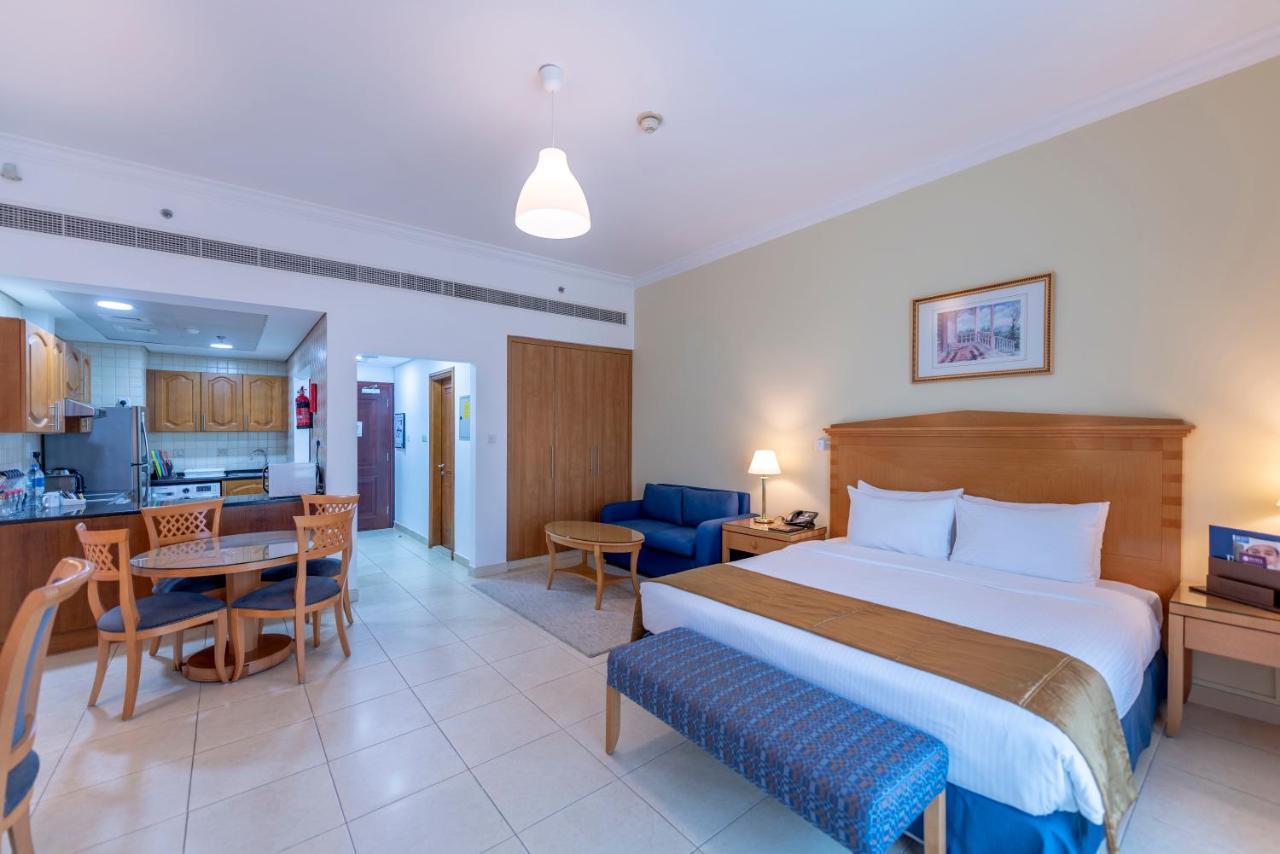Roda Metha Aparthotel 4*