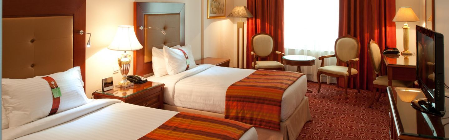 Sunday International Hotell 4*