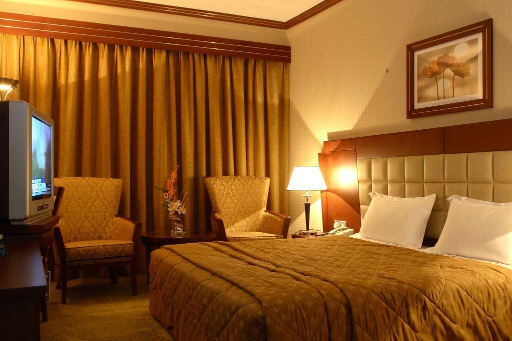 Grand Hotel