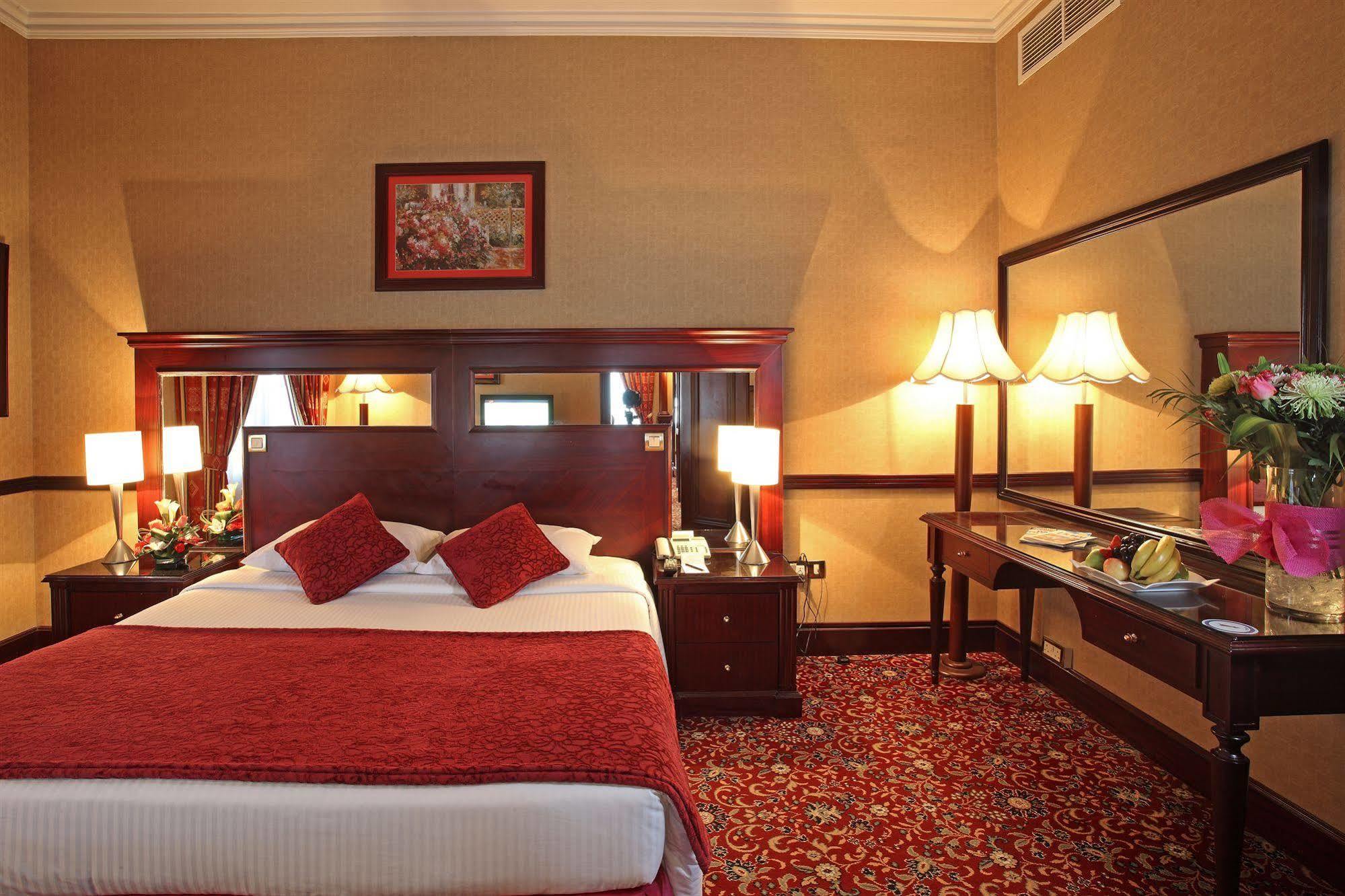 Sea View 4*