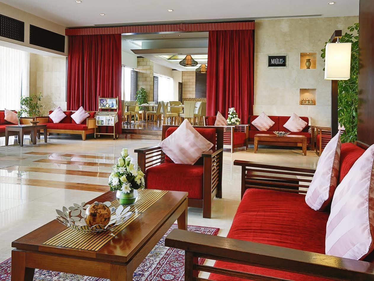 Park Dubai, An Edge By Rotana Hotel de apartamente