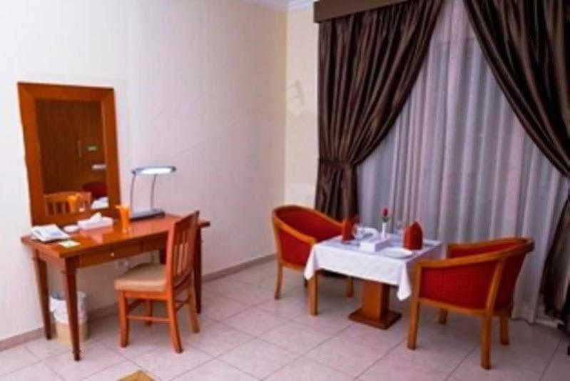 Icon Apartahotel Dubái