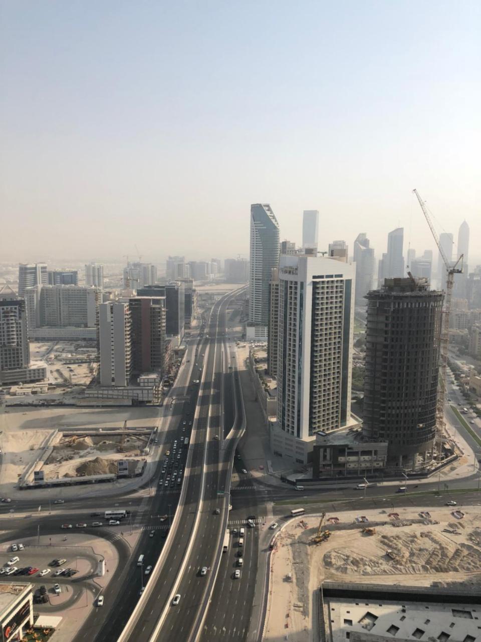 Damac Upper Crest In Downtown * Dubái