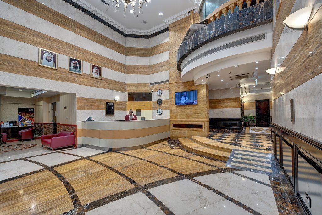Emirates Grand Apartahotel 3*