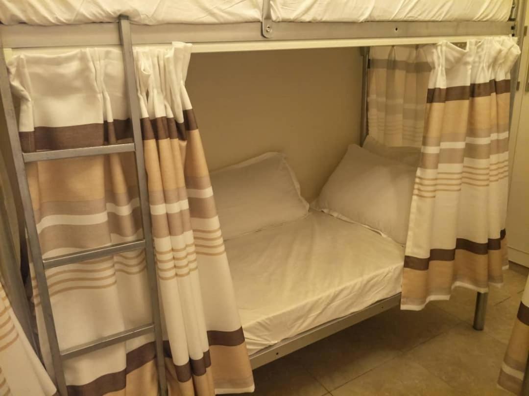 California Hostal Dubái
