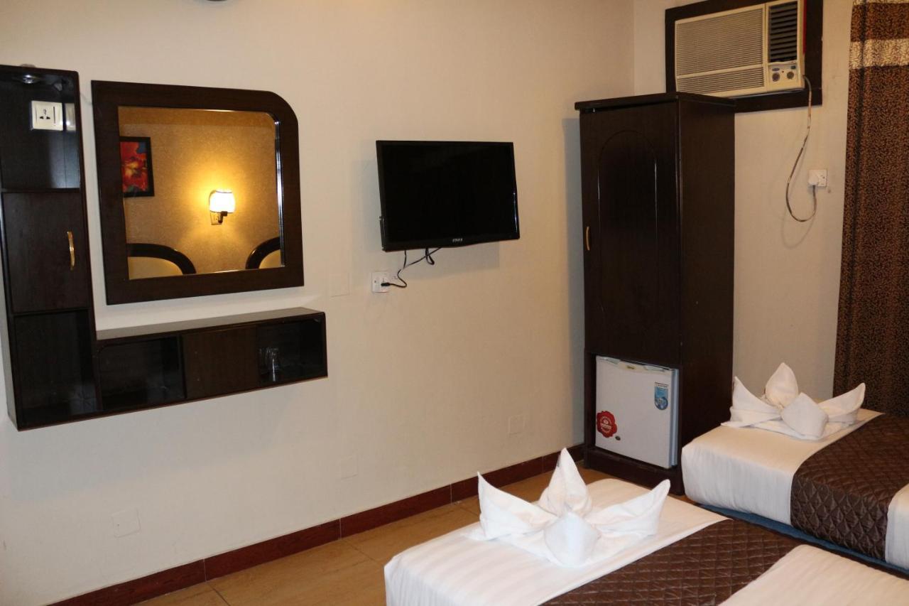 Hotel Grand Sina *