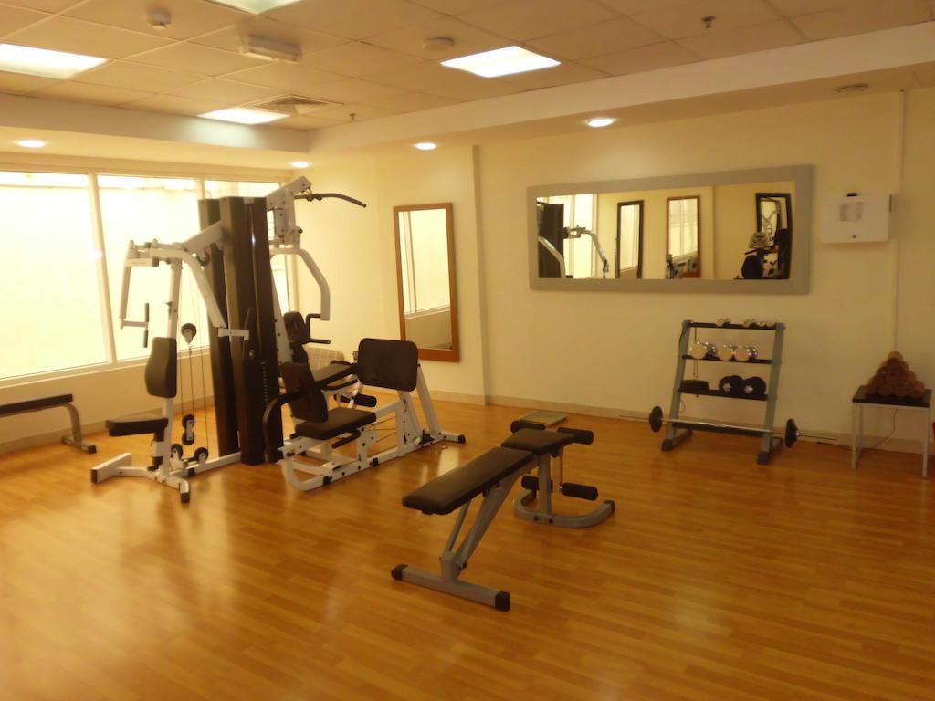 Fortune Classic Apartment, Airport ,near Dafza Metro Station Apartahotel 4*