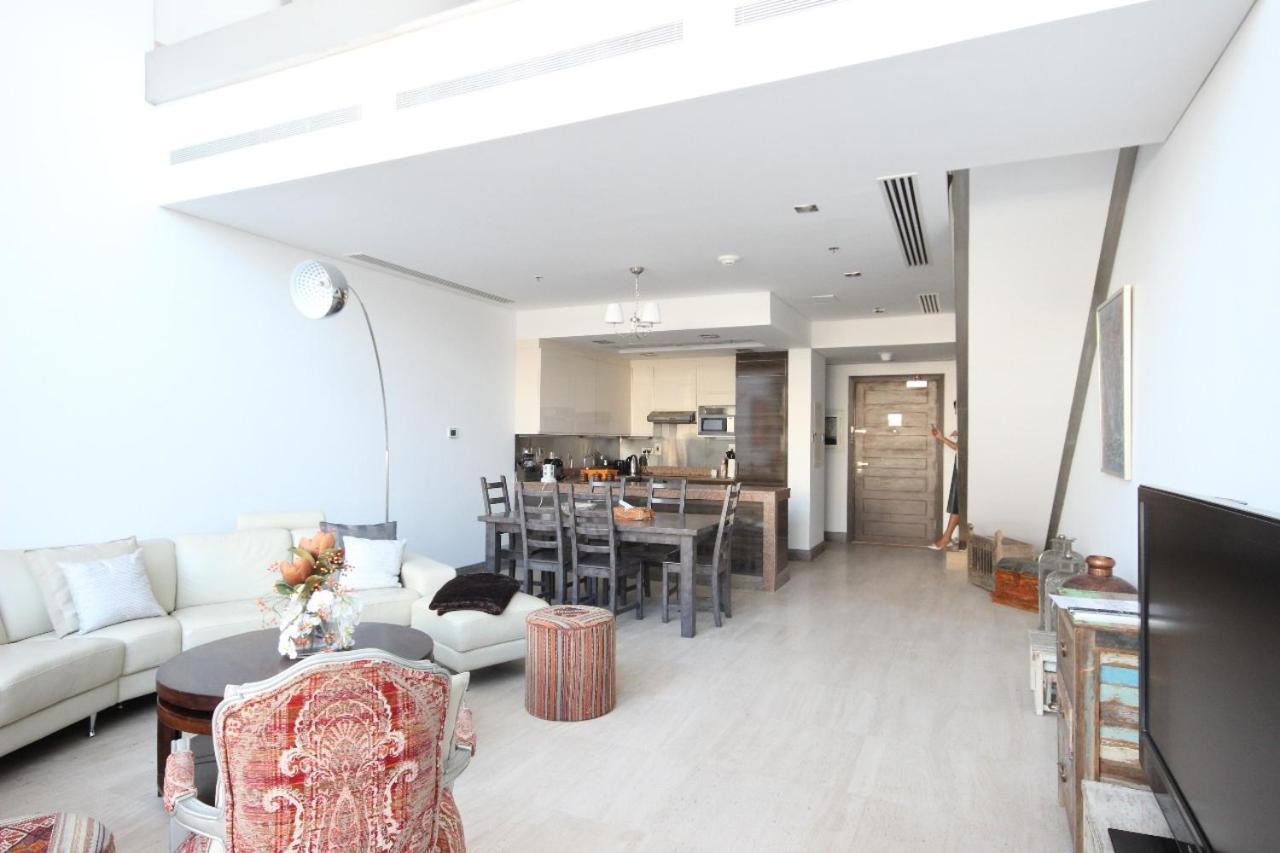 Espace Holiday Homes - Bay Square 12 Dubái