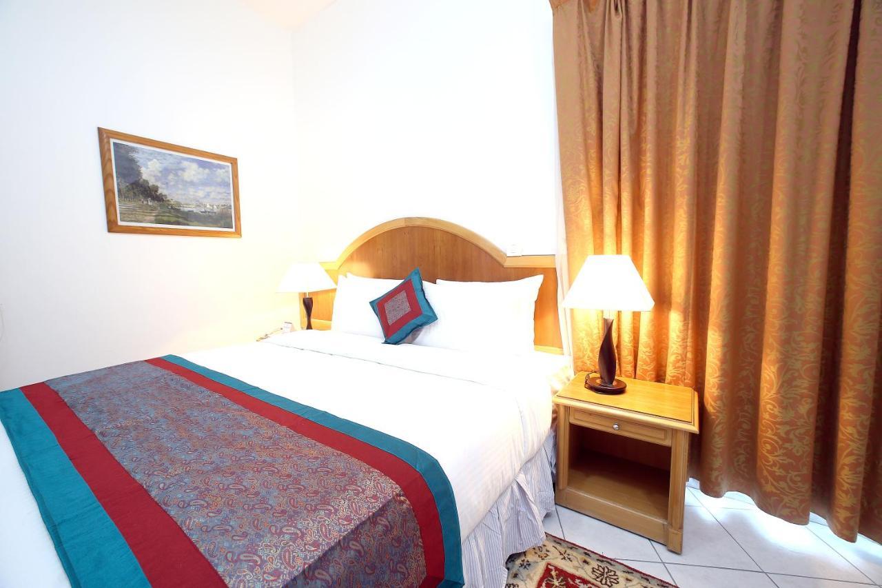 Apartahotel Dock Masters 3*