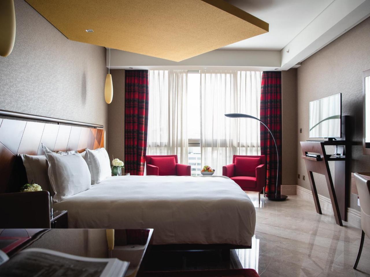 Jumeirah Creekside Hotel 5*