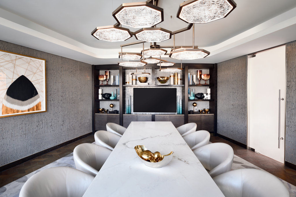 Address Downtown 5*