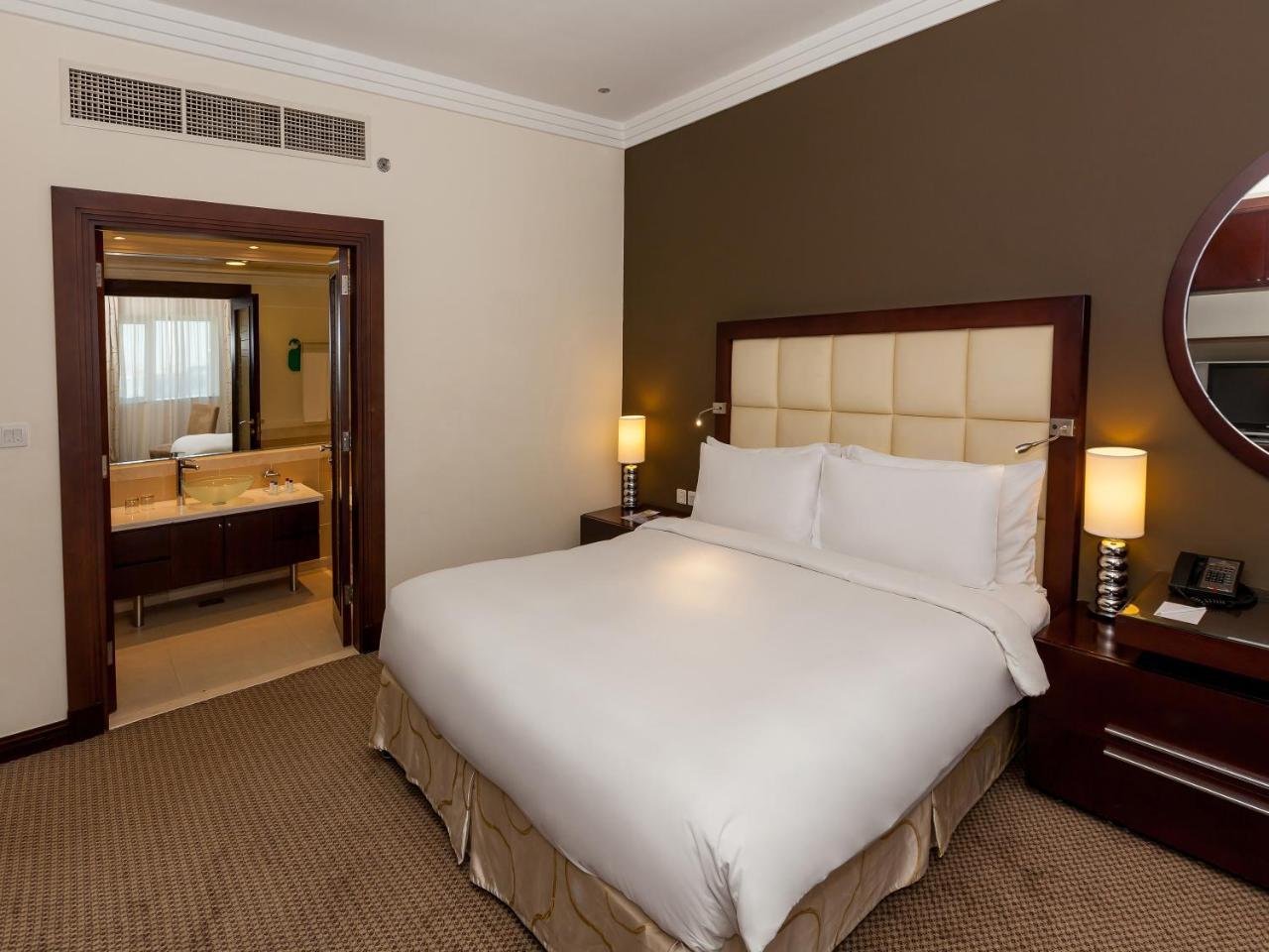 Flora Park Deluxe Aparthotel