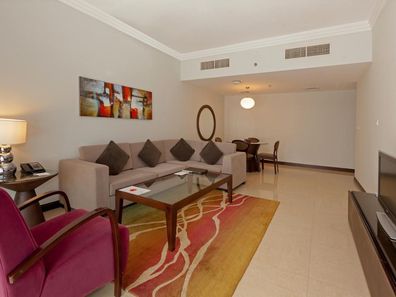 Flora Park Deluxe Dubai