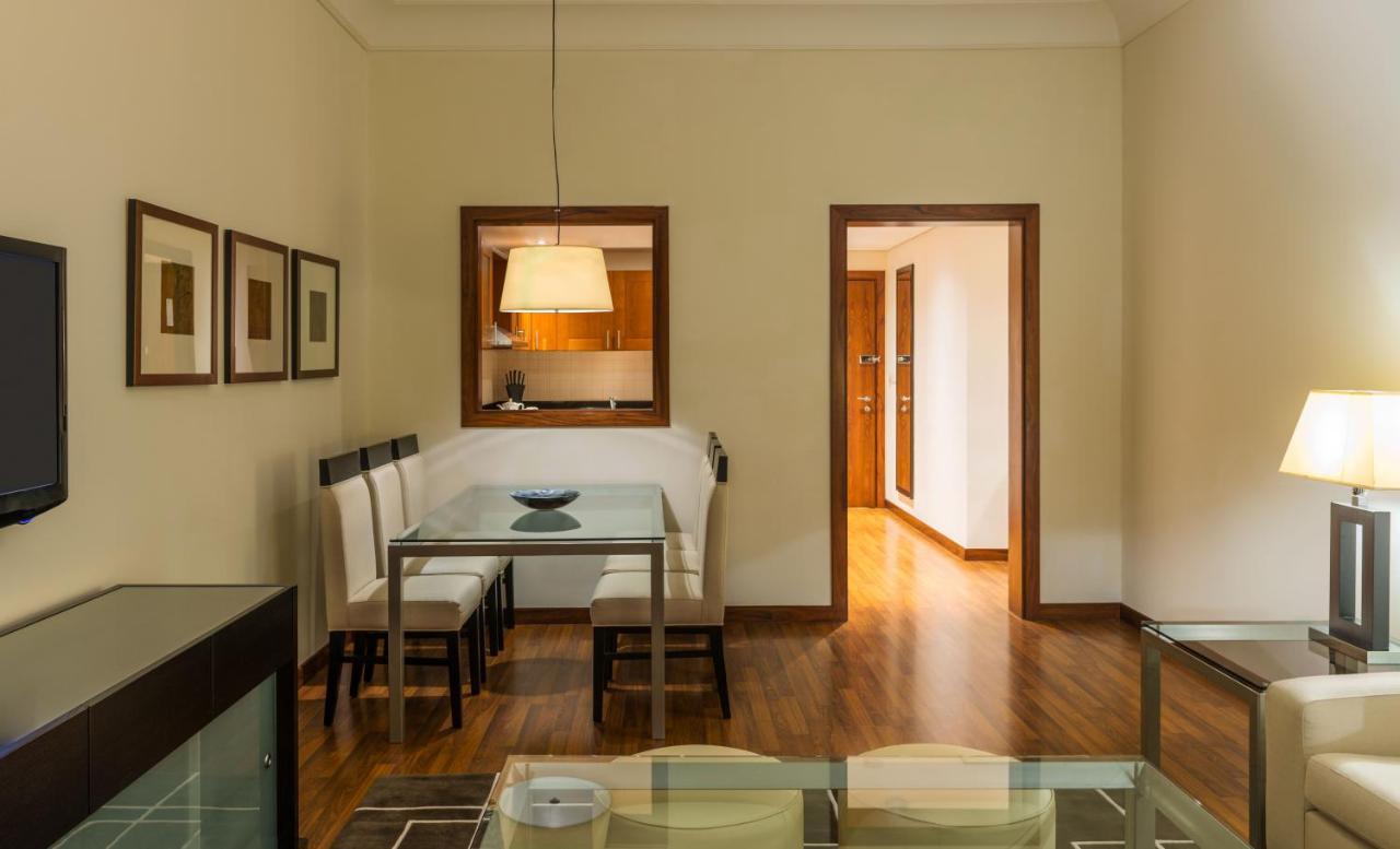 Apartahotel Grosvenor House Apartments 5*