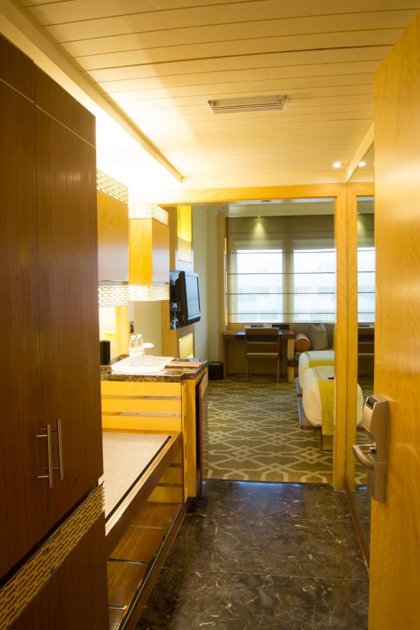 Marco Polo Hotel 4*