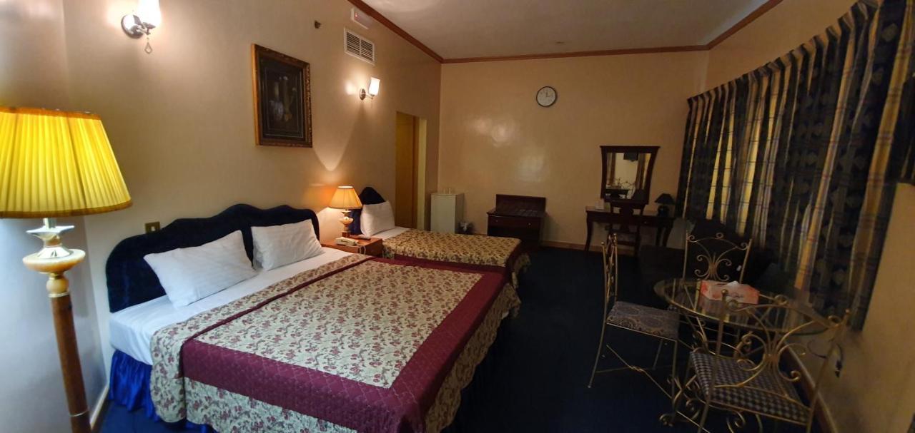 Hotell Kings Square Llc