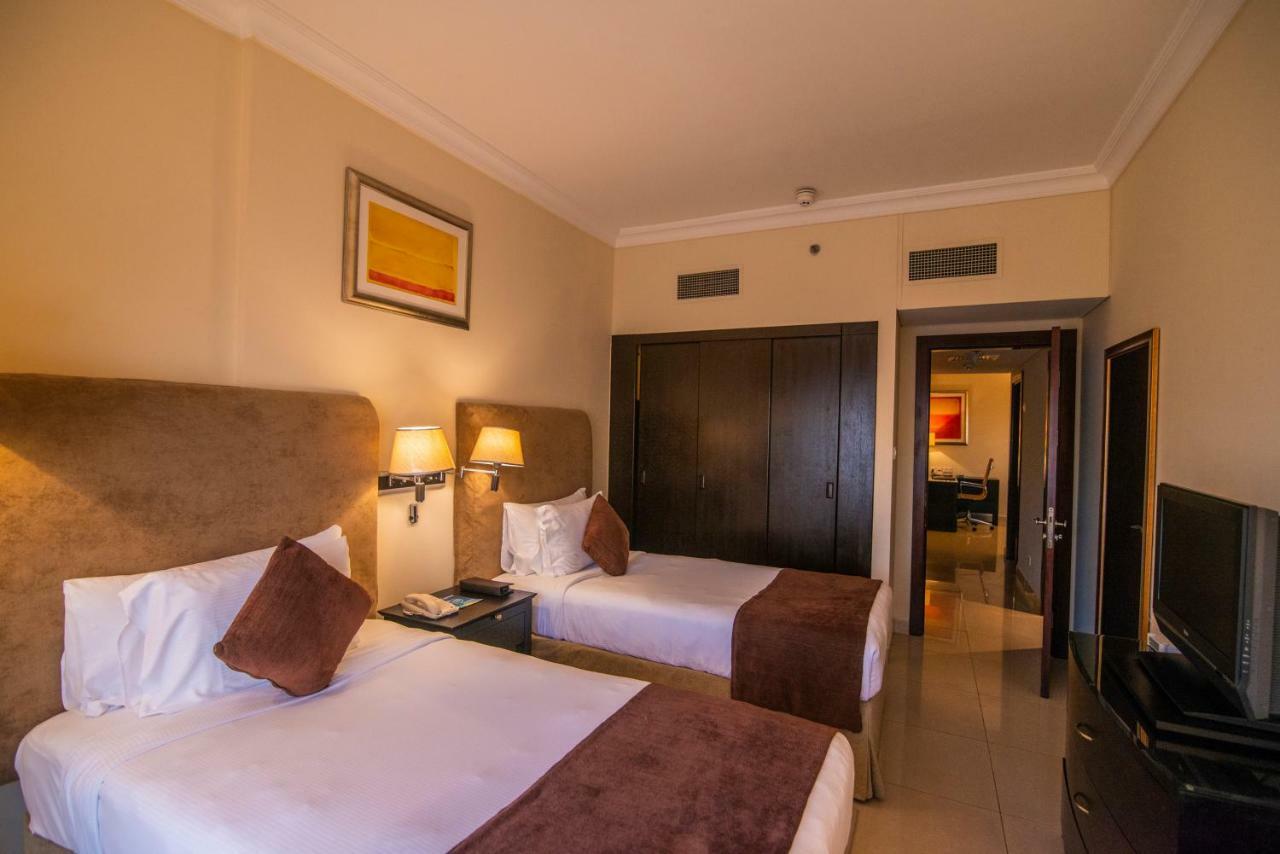 Mercure Barsha Heights 4* Dubái