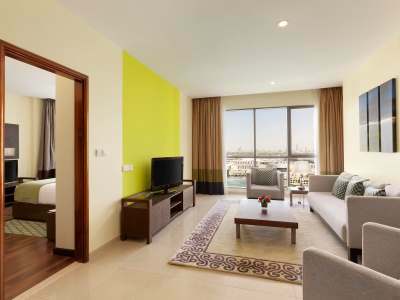 Ramada By Wyndham Downtown Dubái